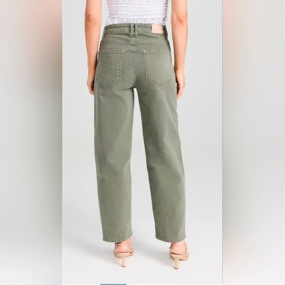Paige Alexis Cargo High Rise Barrel Leg Jean In Ivy Green. NWT. Size 28 - Picture 9 of 10